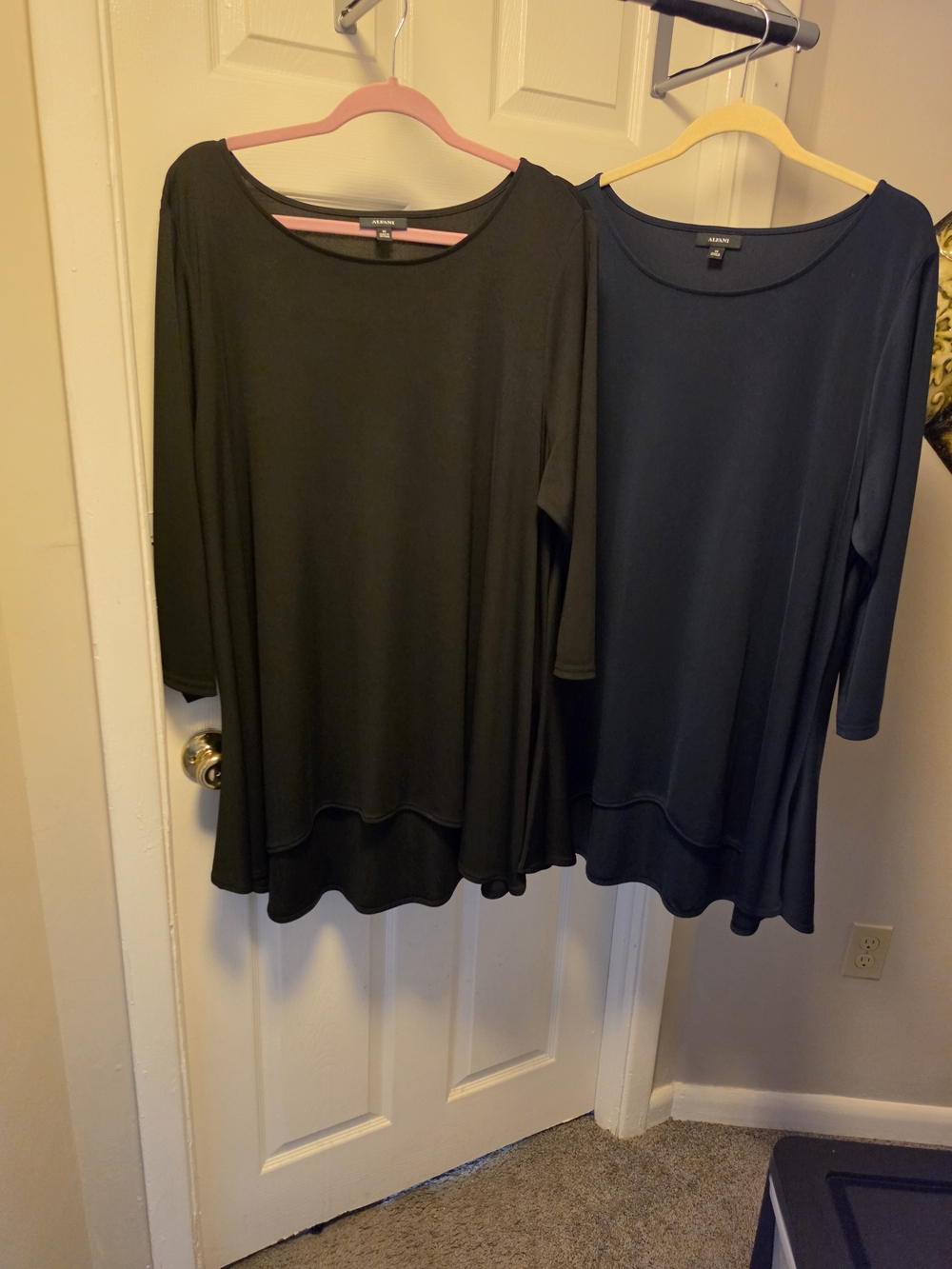 Alfani Women’s Scoop Neck Long Sleeve Tunic Duo - Black & Navy